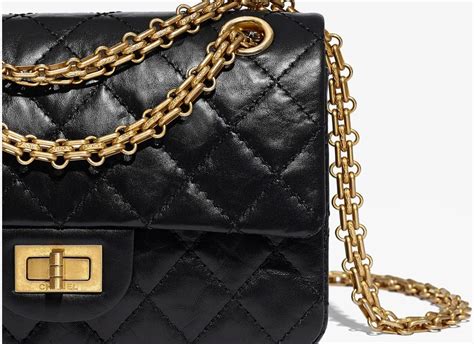 chanel borsa classica matelassé prezzo|Borse Chanel: i prezzi e 6 modelli iconici .